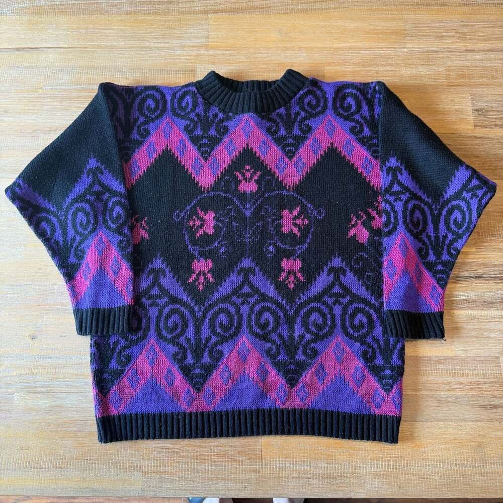 Vintage 90s Patterned Knit Sweater Black Purple